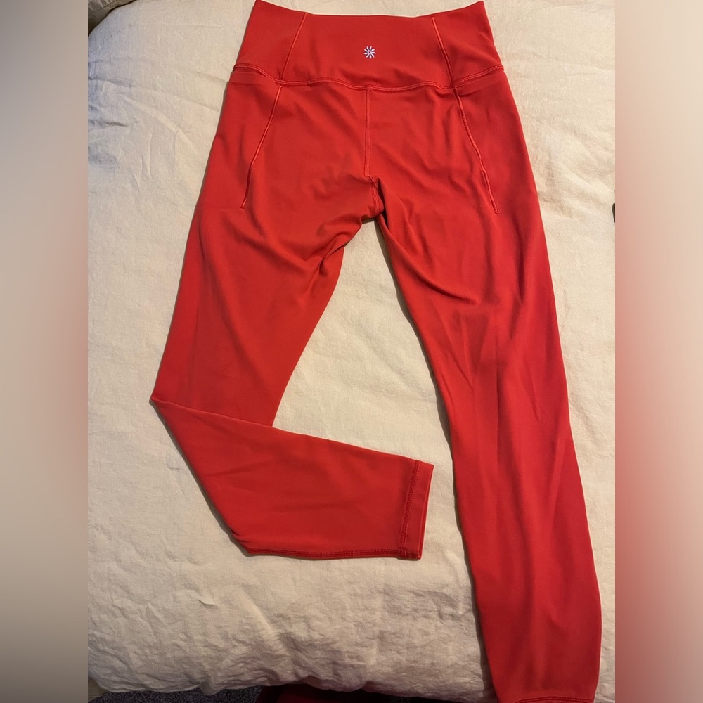 Athleta transcend stash tight with pockets